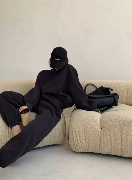 Костюм